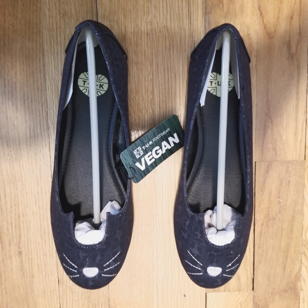 Tuk Gray Leopard Sophistikitty Flats
